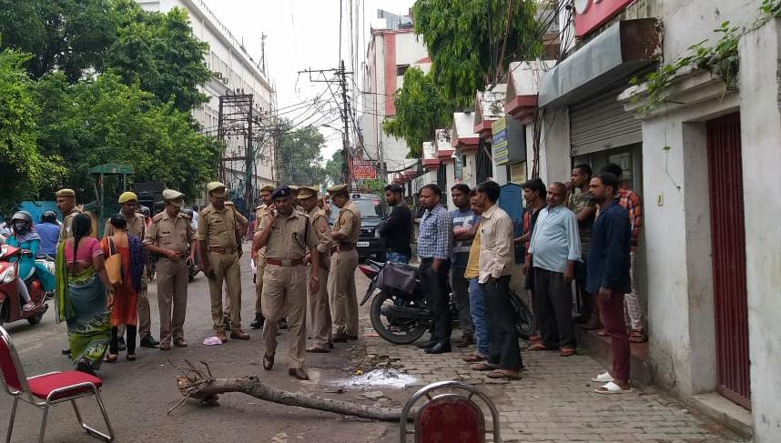 हुसैनगंज मे रेलवे कर्मी पर दिन दिहाड़े हमला