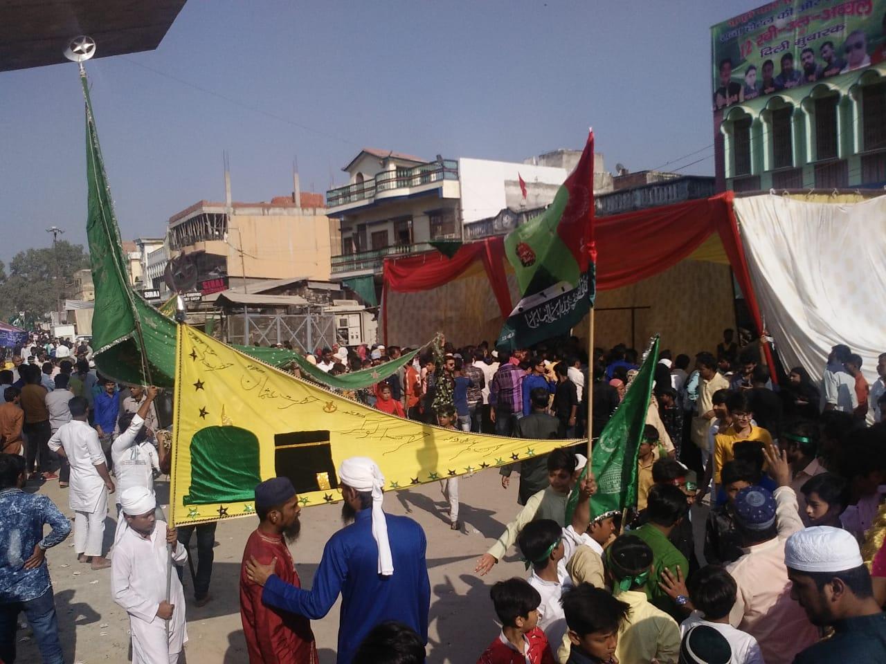 शान्तीपूर्ण माहौल मे अकीदत के साथ निकाला गया जुलूसे मदहे सहाबा