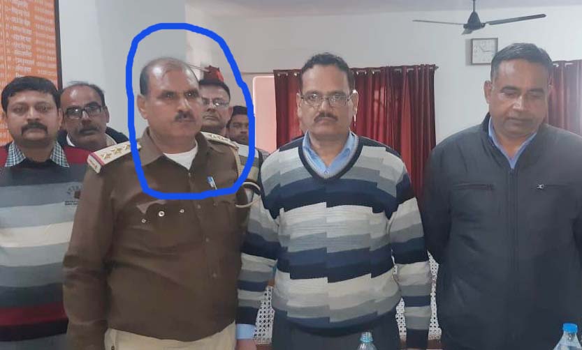 40 हज़ार की रिश्वत लेते क्राईम ब्रन्च का इन्स्पेक्टर रंगे हाथ पकड़ा गया
