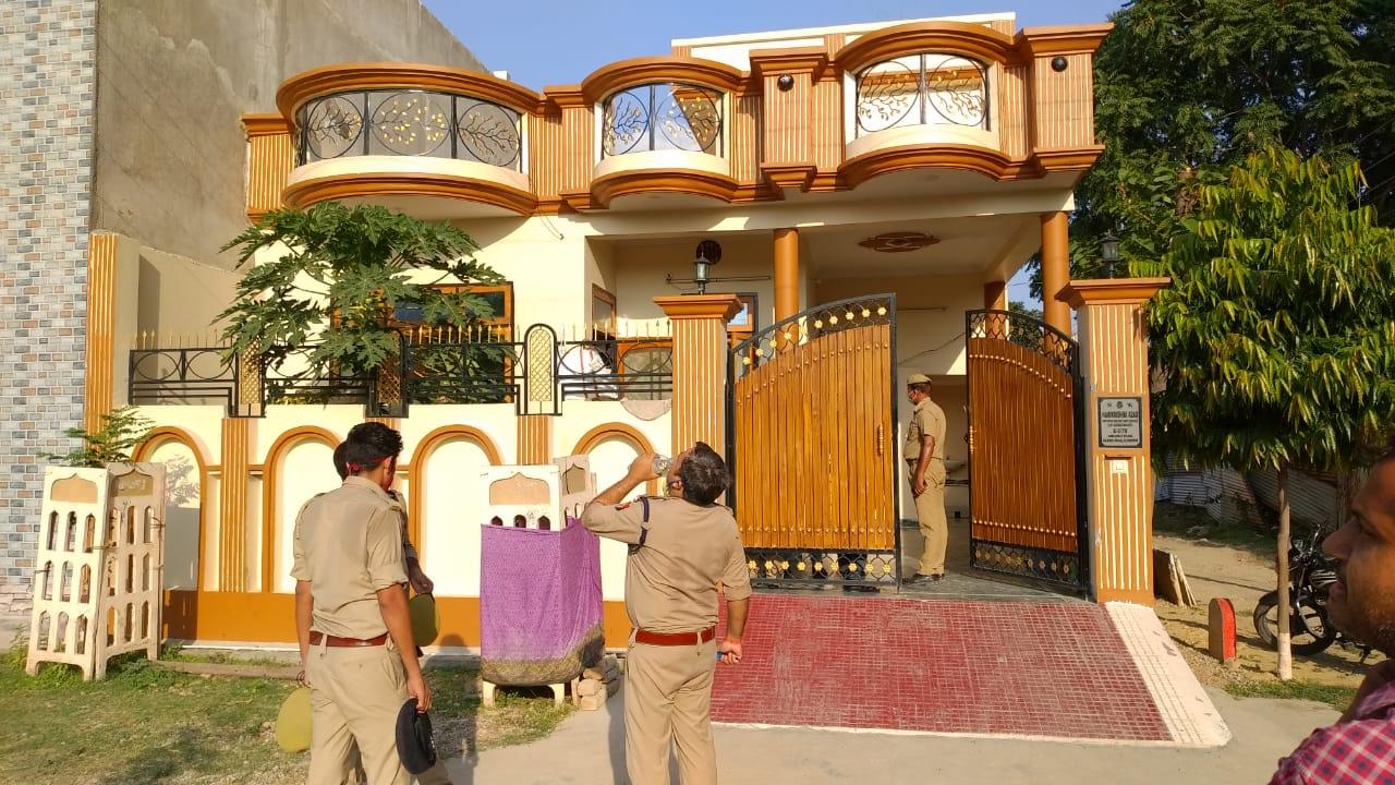 काकोरी मे दिन दिहाड़े रिटायर सचिवालय कर्मी के घर डकैती