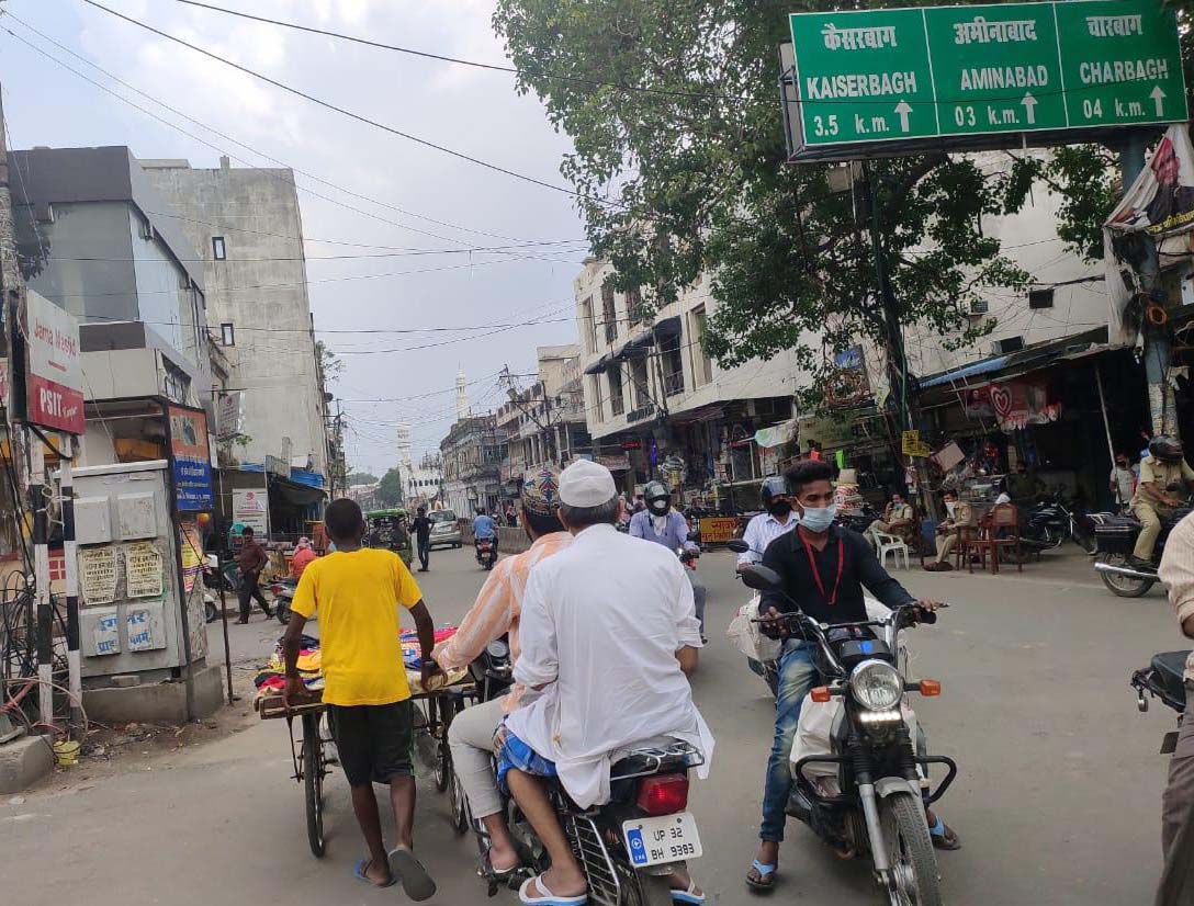 अनलाक के पहले दिन बाज़ारो मे रही भीड़