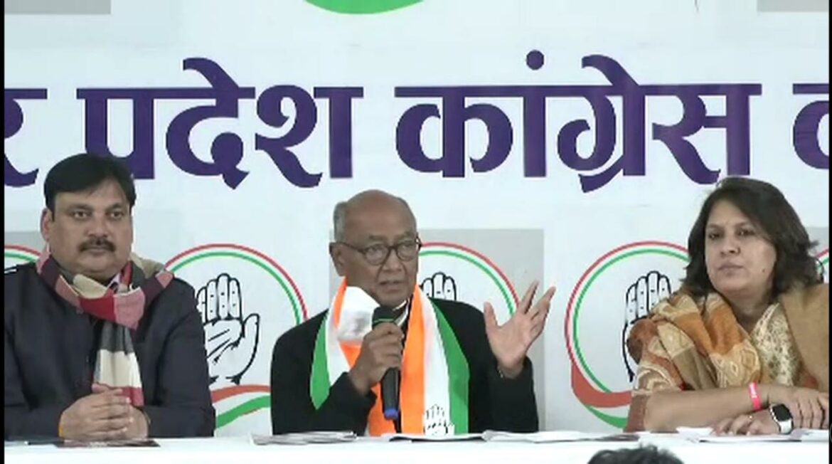 डबल इंजन की सरकार ने यूपी के नौजवानों को दिया भीषण बेरोजगारी का दर्द- दिग्विजय सिंह